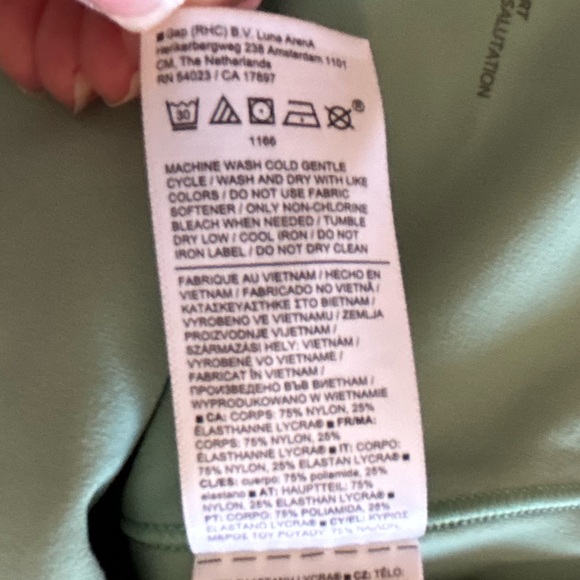 Althleta Salutation Stash Pocket 14.5” Skort in Green, Size 1X - Picture 8 of 12